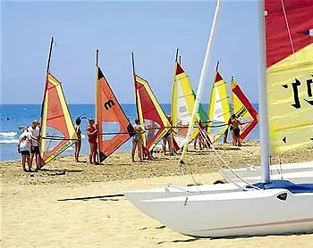 Resort Sural Side
