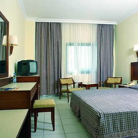 Resort Sural 5*