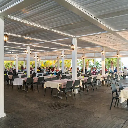 Ośrodek wypoczynkowy Sural 5*