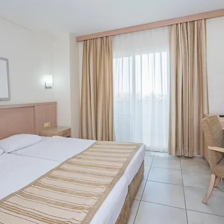 אתר נופש Sural סייד