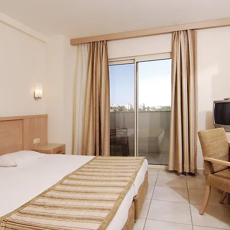 Sural אתר נופש